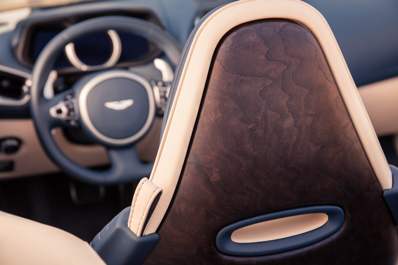 Illustration for article titled The 2018 Aston Martin DB11 Volante Looks Amazing Without A Roof